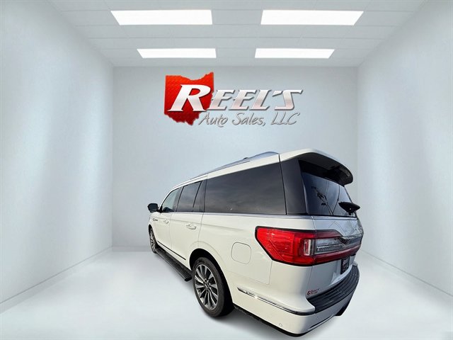 Used 2020 Lincoln Navigator Reserve w/ Luxury Package image 16