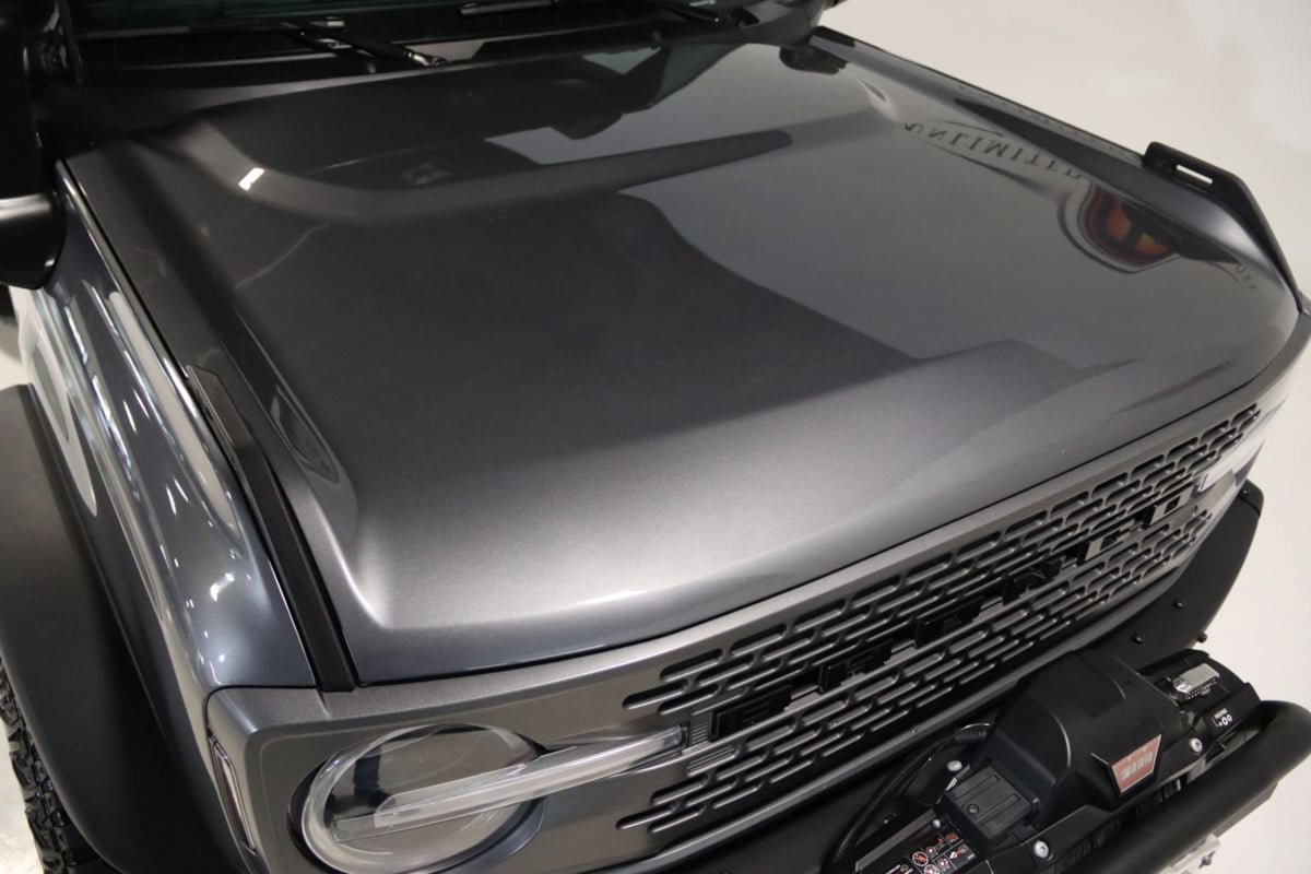 Used 2024 Ford Bronco Everglades image 38