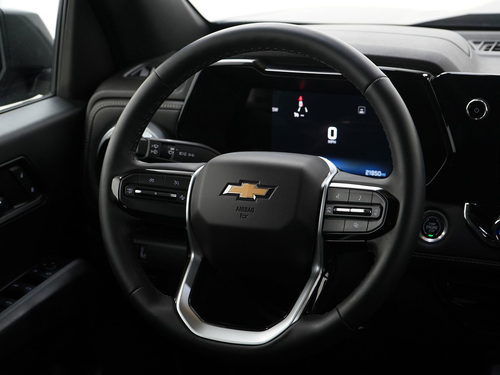 Used 2023 Chevrolet Colorado LT w/ LT Convenience Package II image 14