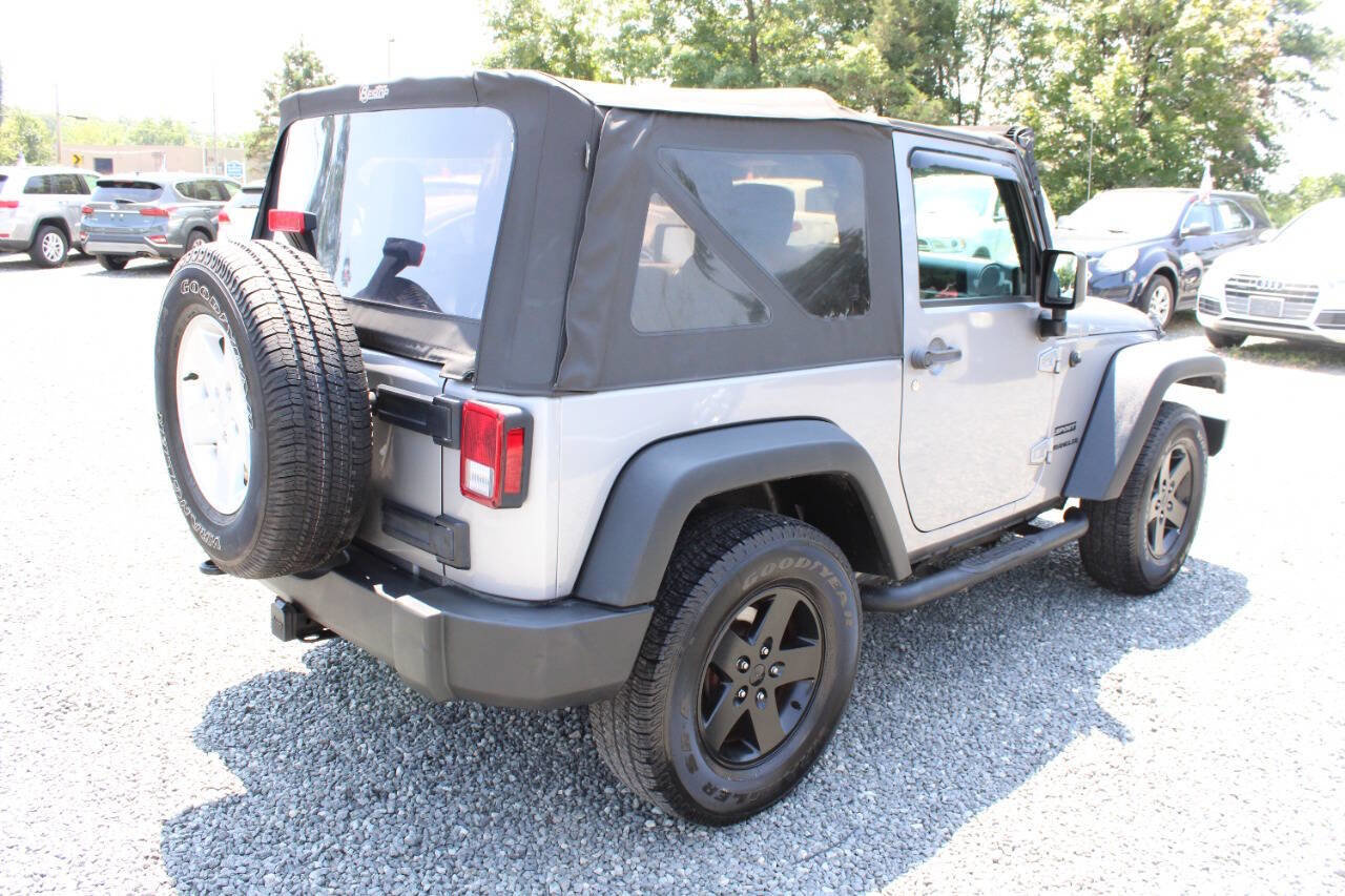 Used 2015 Jeep Wrangler Sport w/ Quick Order Package 24S AWD/4WD image 7