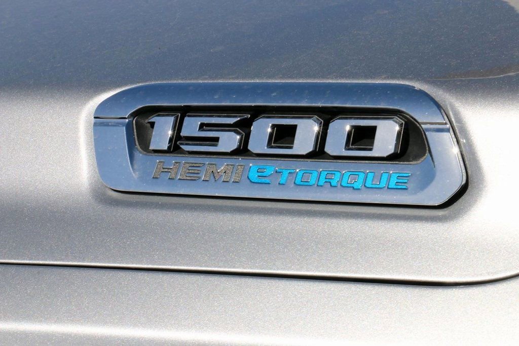 Used 2024 RAM 1500 Laramie image 10