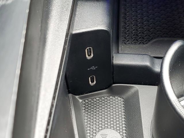 Used 2024 Mercedes-Benz E 350 4MATIC Sedan w/ Driver Assistance Package image 22