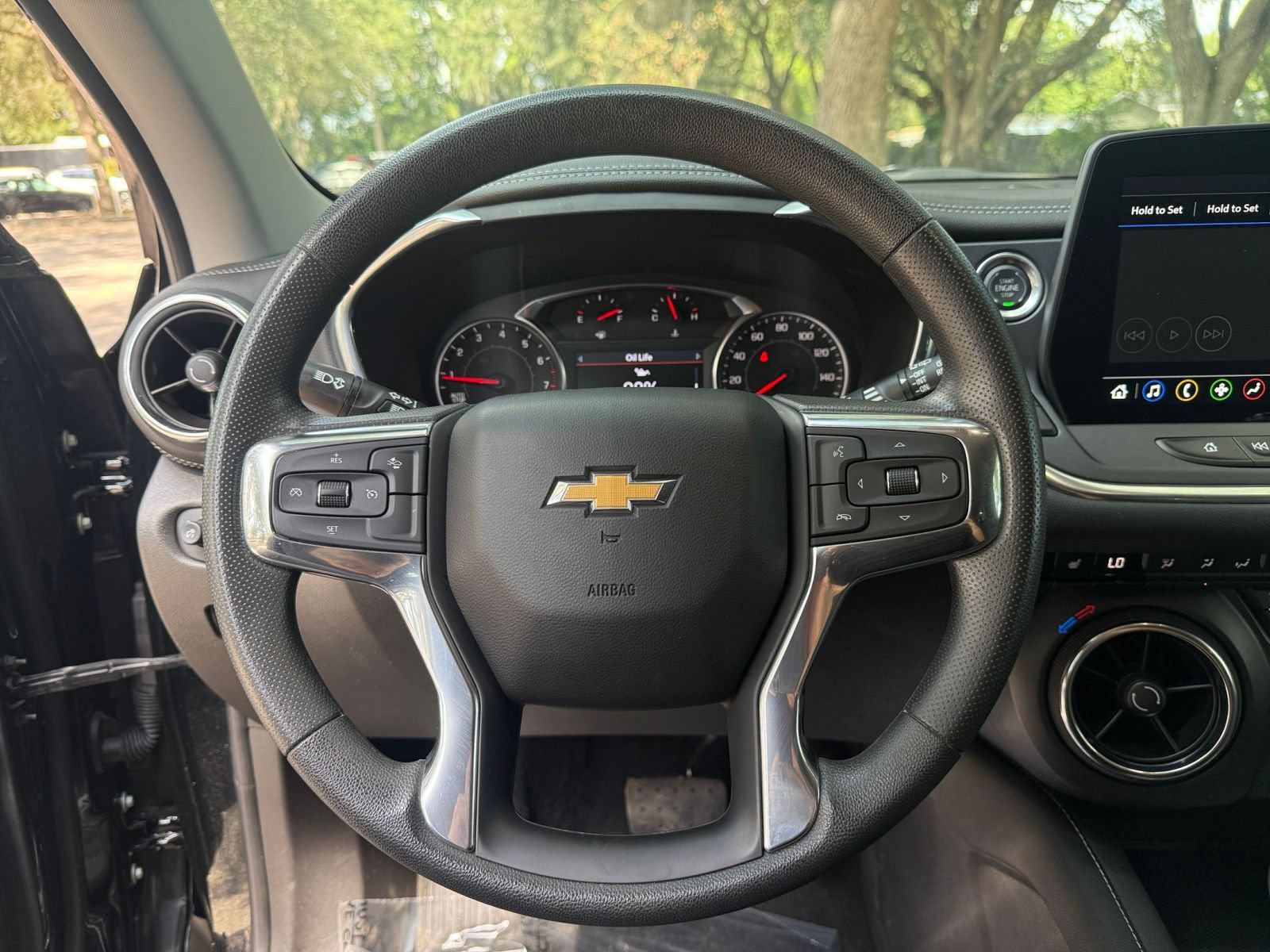 Used 2025 Chevrolet Blazer LT FWD image 25