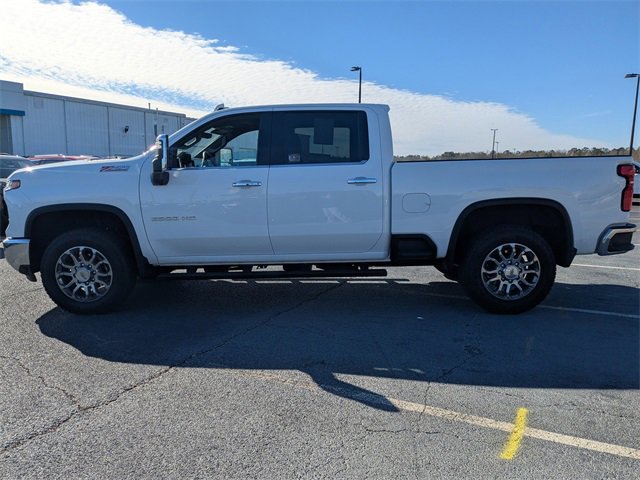 Certified 2025 Chevrolet Silverado 2500 LTZ w/ LTZ Convenience Package image 6