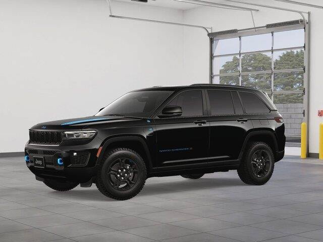 New 2024 Jeep Grand Cherokee Trailhawk w/ Advanced Protech Group II AWD/4WD image 3