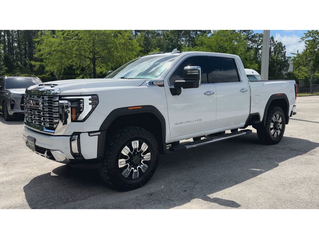 Certified 2024 GMC Sierra 2500 Denali w/ Denali Reserve Package AWD/4WD image 5