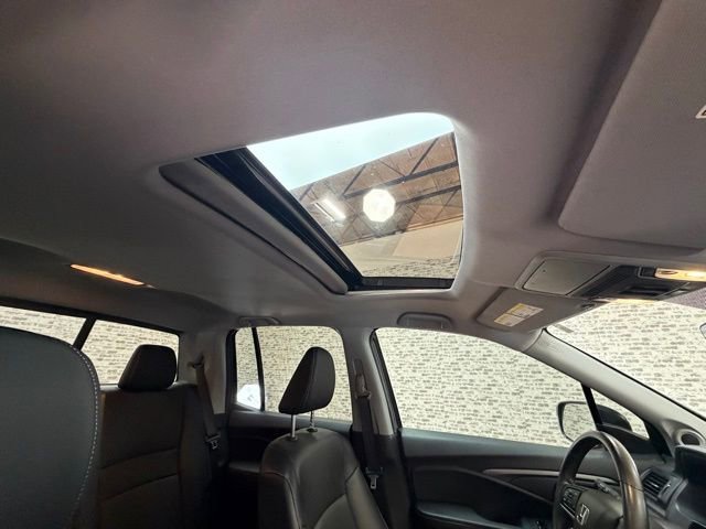 Used 2025 Honda Ridgeline RTL image 10