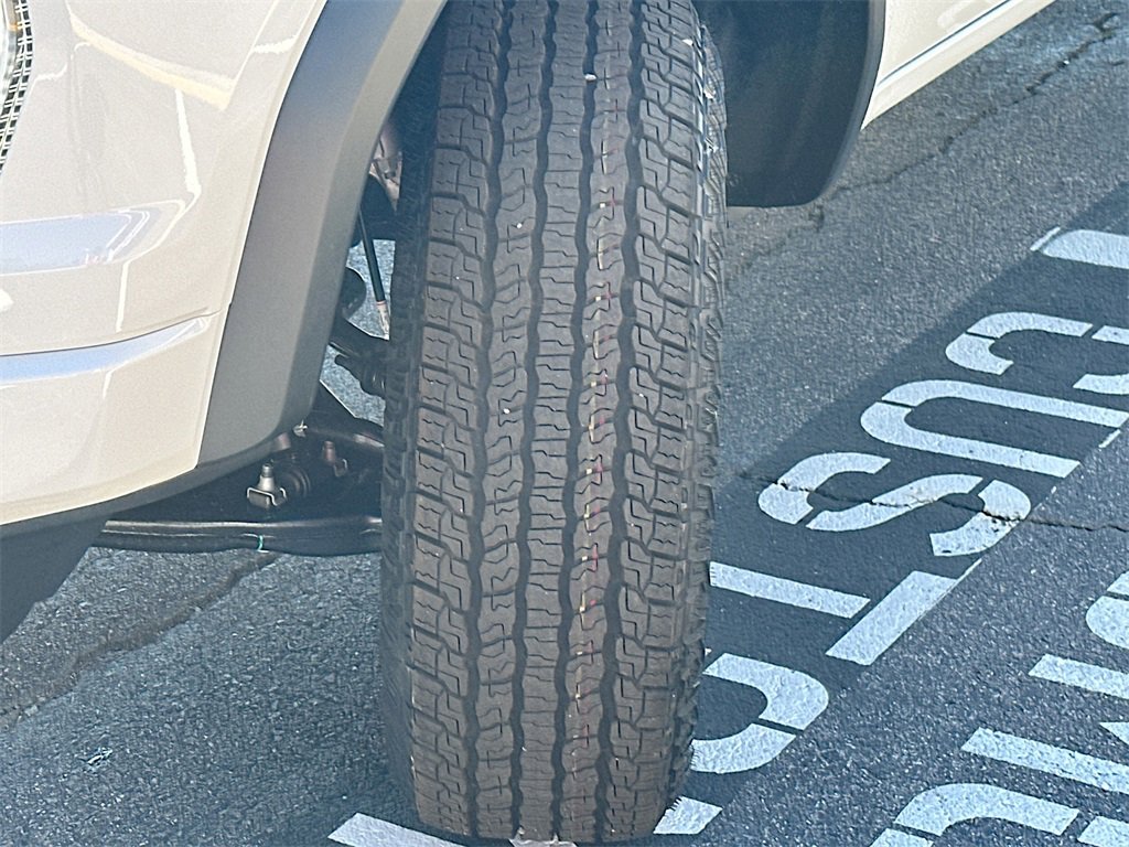 New 2026 GMC Canyon Elevation image 24