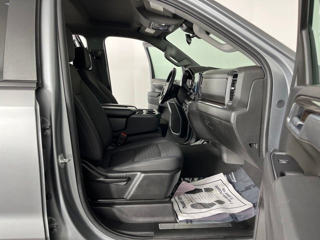 Used 2025 Chevrolet Silverado 1500 LT RWD image 41