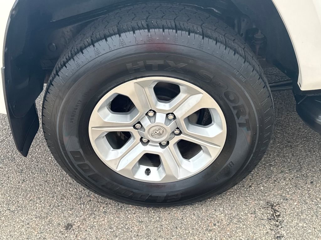 Used 2022 Toyota 4Runner SR5 Premium image 43