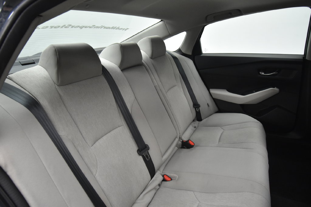 Used 2023 Honda Accord EX image 20