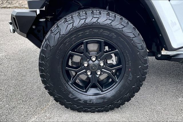 Used 2024 Jeep Gladiator Sport image 28