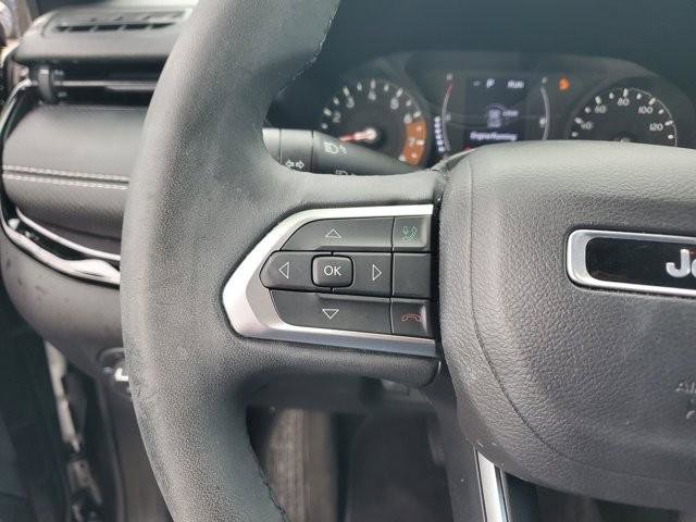 Used 2022 Jeep Compass Latitude image 26