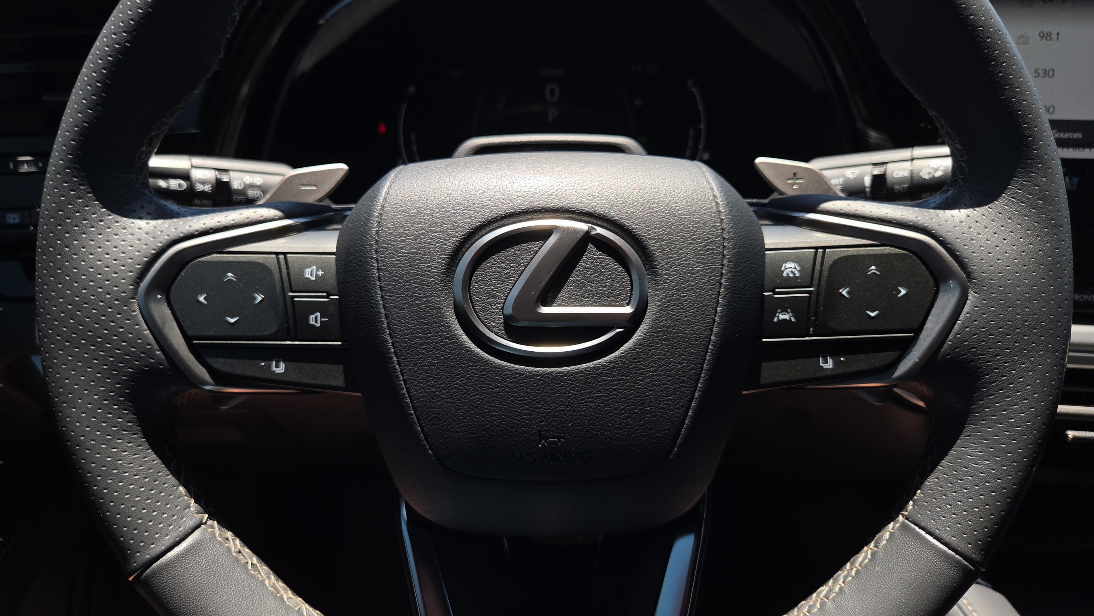 Used 2024 Lexus RX 500h F Sport w/ Convenience Package AWD/4WD image 29