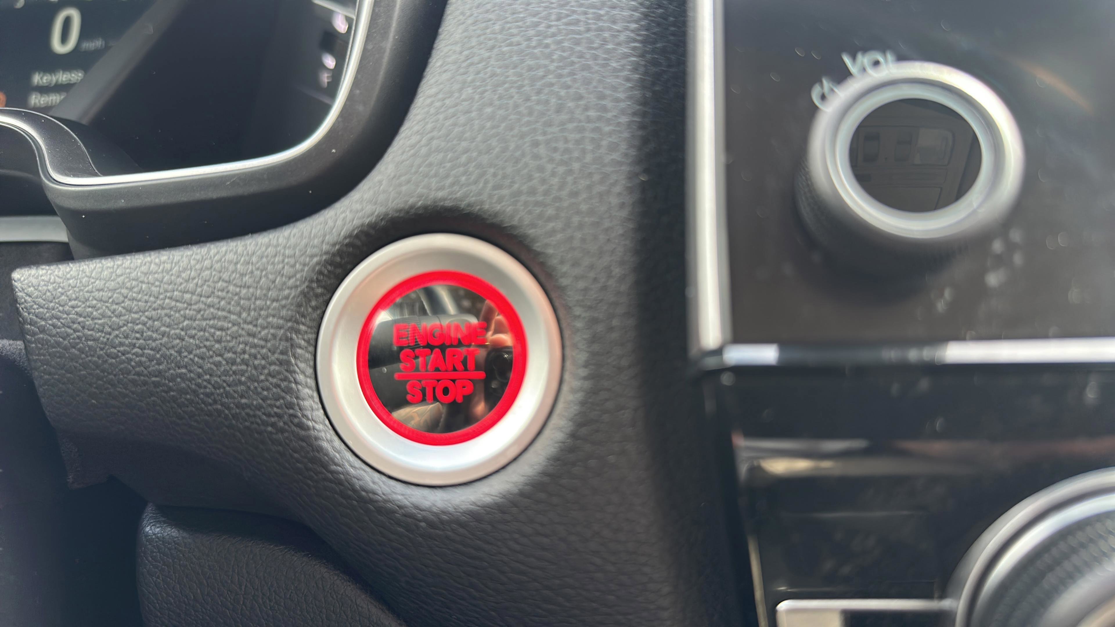 Used 2018 Honda CR-V Touring image 19