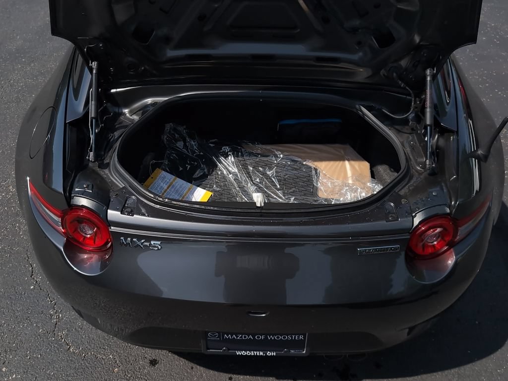 New 2026 MAZDA MX-5 Miata RF Grand Touring w/ Weather Package RWD image 10