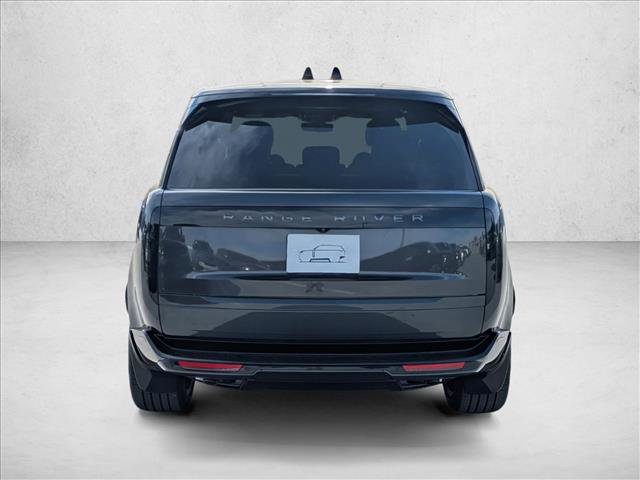 New 2025 Land Rover Range Rover SE image 8