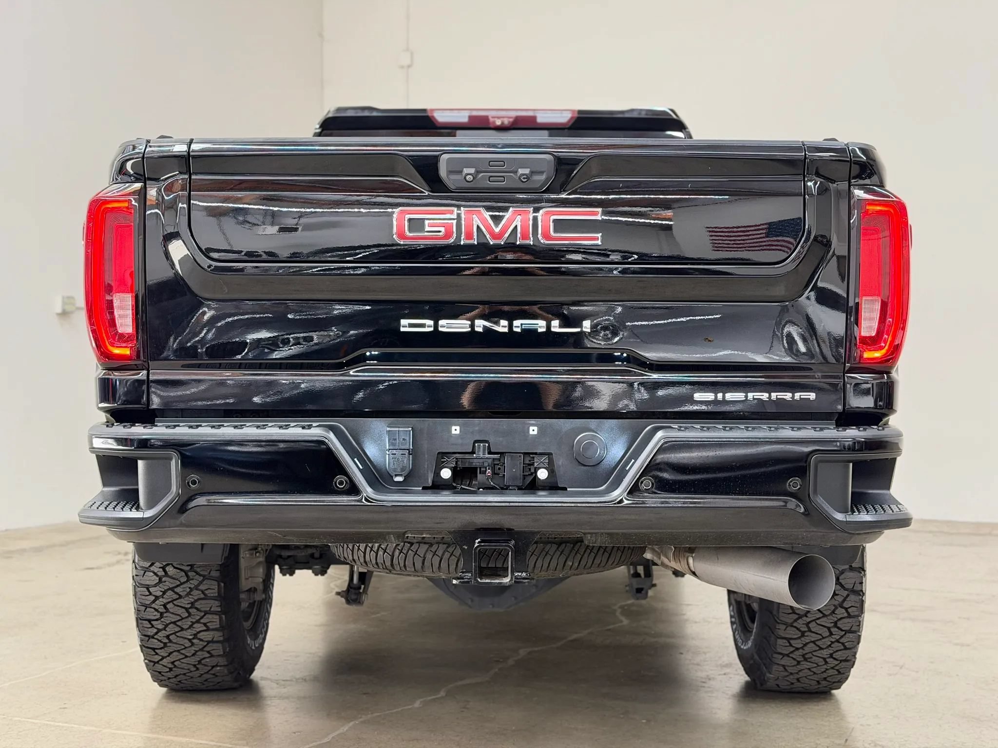 Used 2020 GMC Sierra 2500 Denali w/ Denali Ultimate Package AWD/4WD image 8