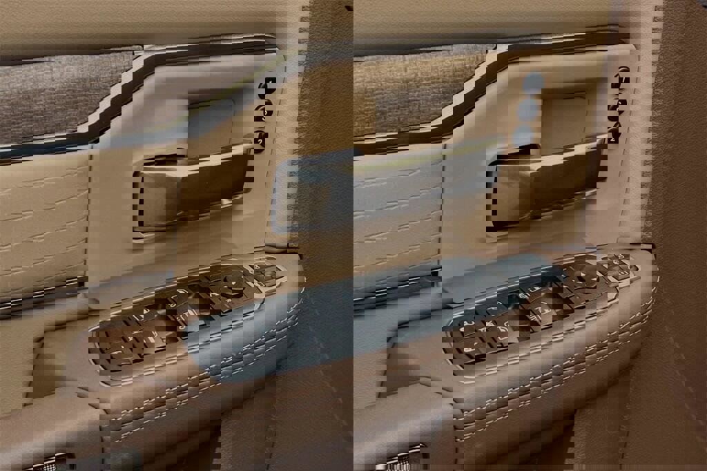 New 2024 RAM 2500 Limited w/ Safety Group image 8