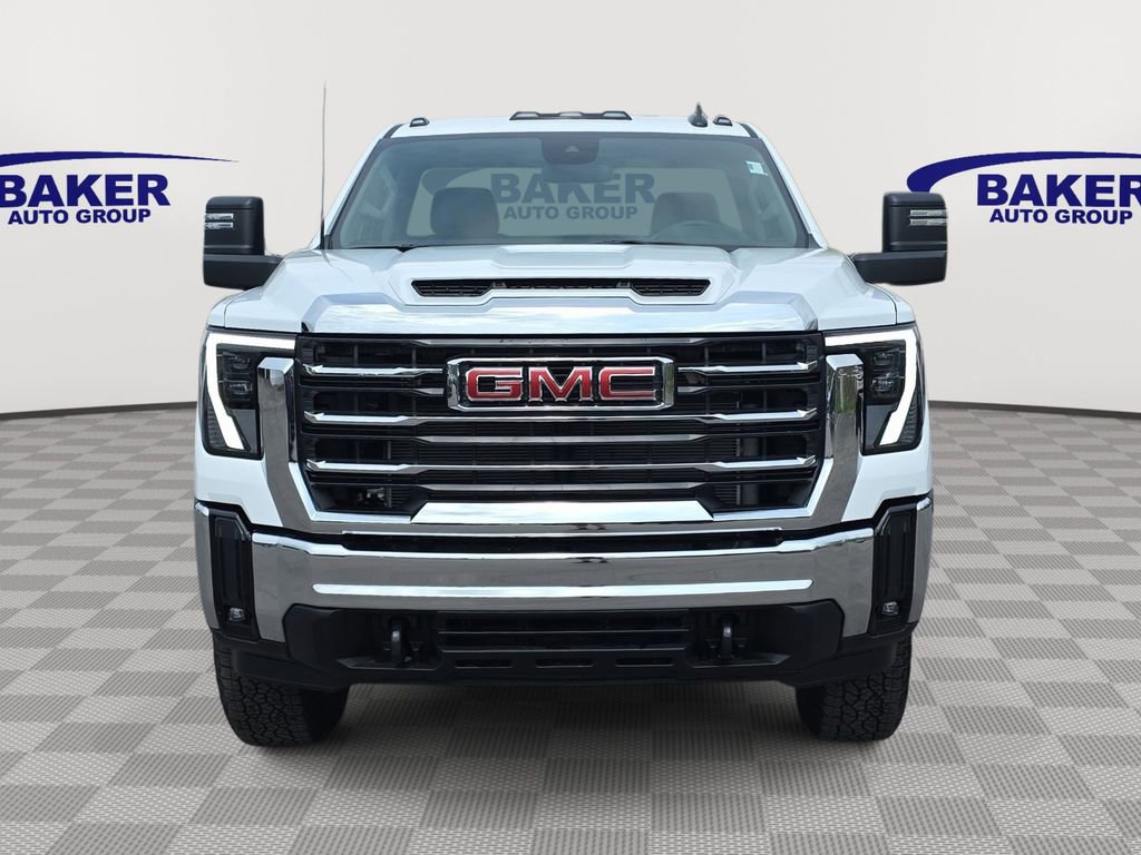 New 2026 GMC Sierra 2500 SLE AWD/4WD image 2