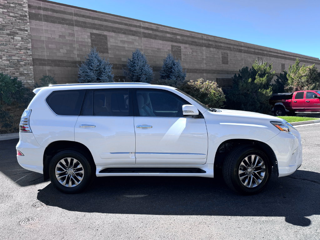 Used 2018 Lexus GX 460 Luxury AWD/4WD image 6