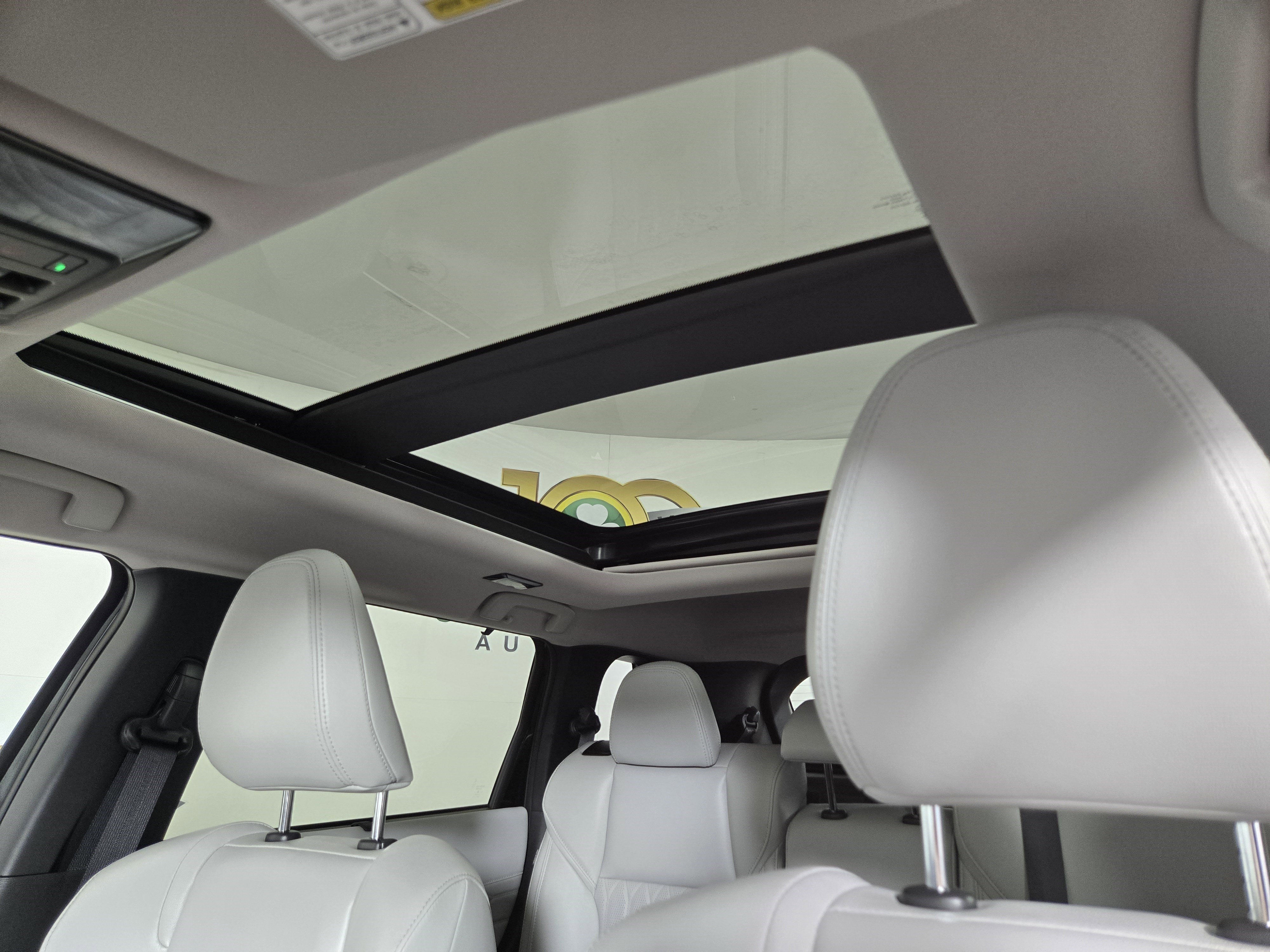 New 2025 Mitsubishi Outlander SEL image 22