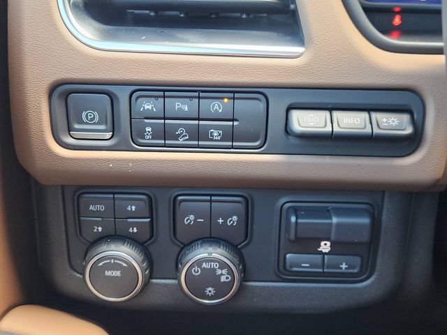 Used 2023 Chevrolet Suburban High Country w/ Max Trailering Package AWD/4WD image 24