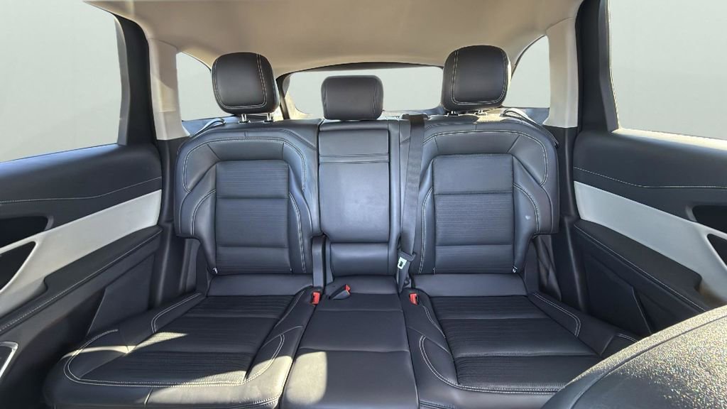 Used 2024 Lincoln Nautilus Reserve image 26