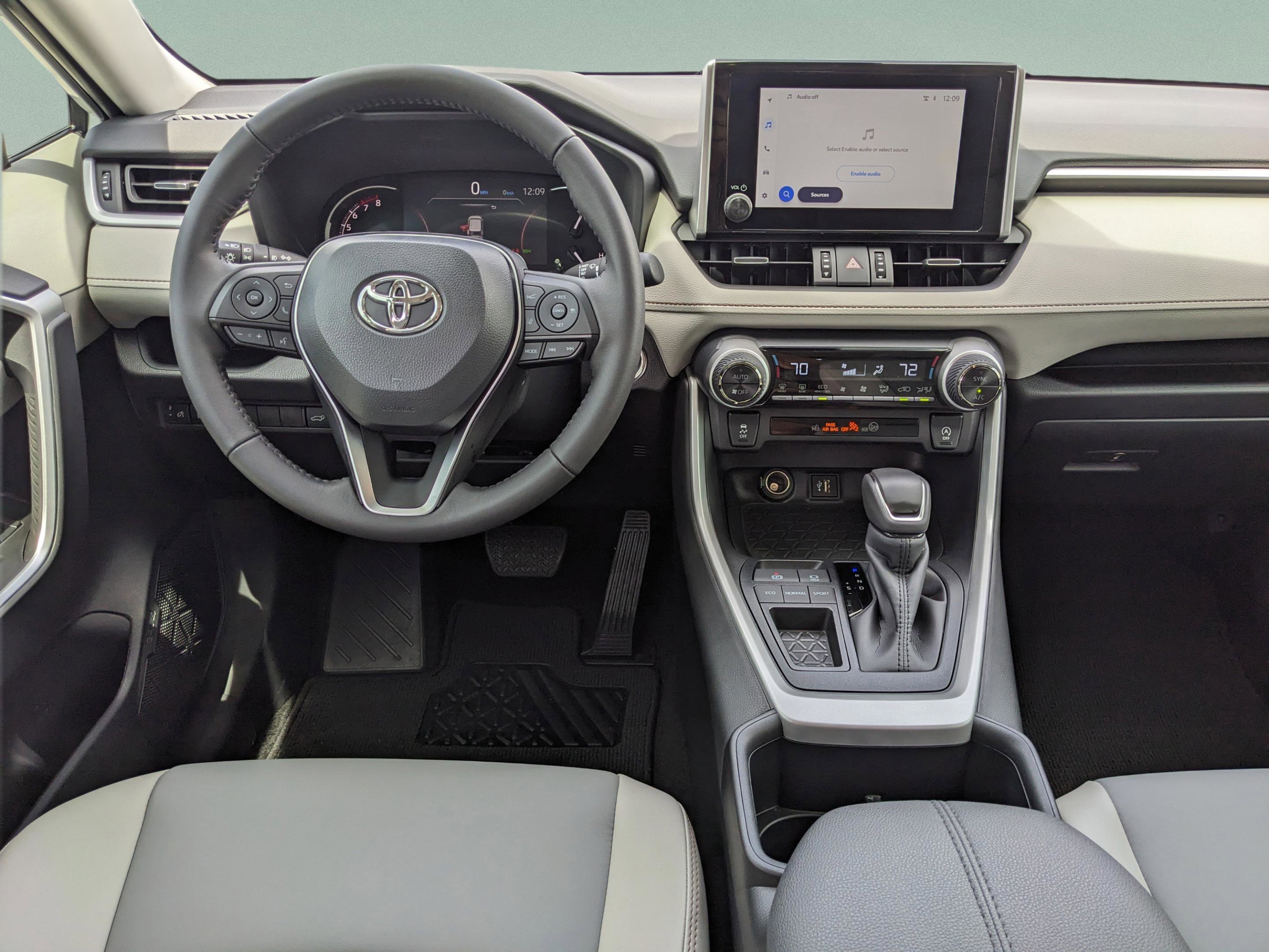 Used 2025 Toyota RAV4 XLE Premium FWD image 14