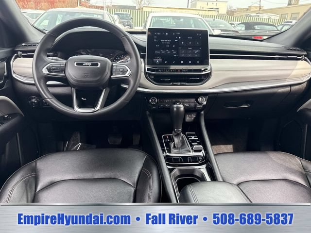 Used 2024 Jeep Compass Limited AWD/4WD image 14