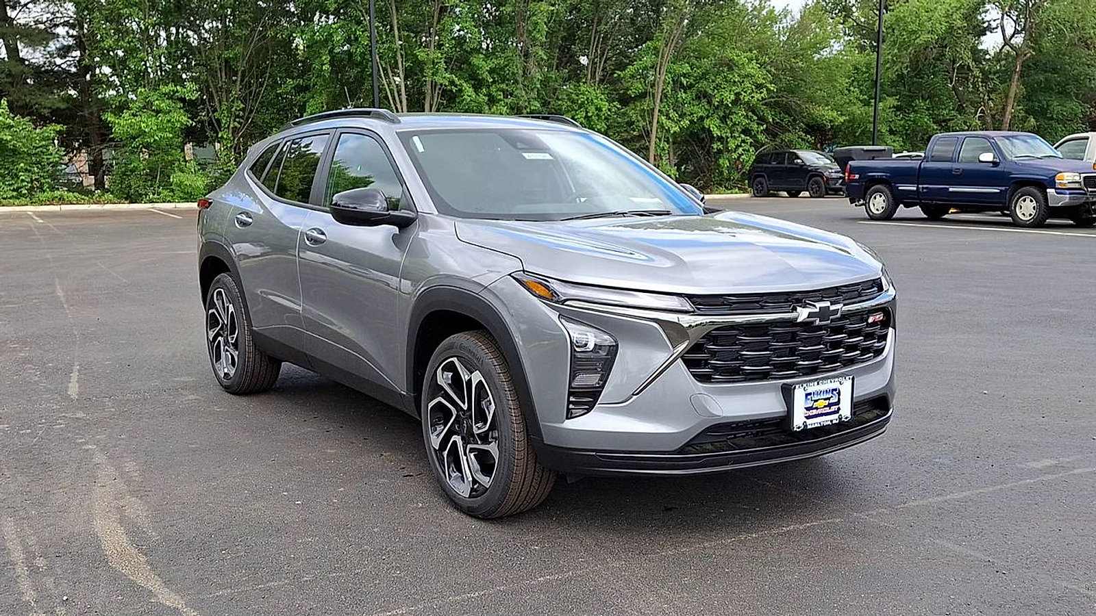 New 2026 Chevrolet Trax RS w/ Driver Confidence Package FWD image 5