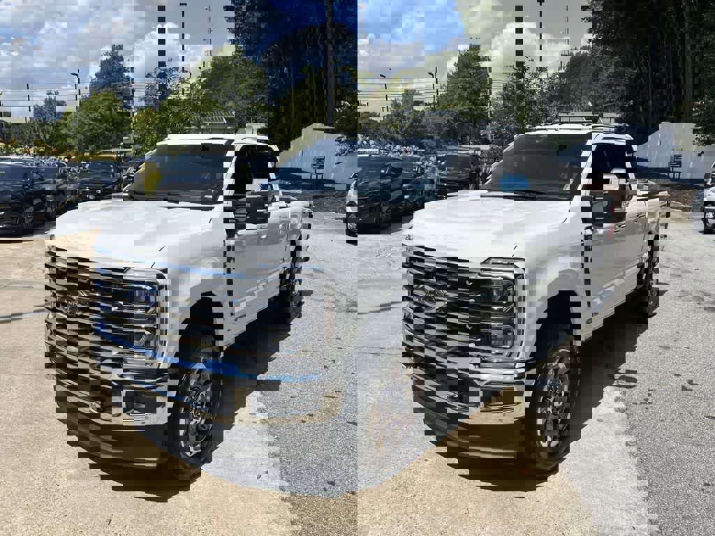 Used 2025 Ford F250 King Ranch w/ Chrome Package image 5