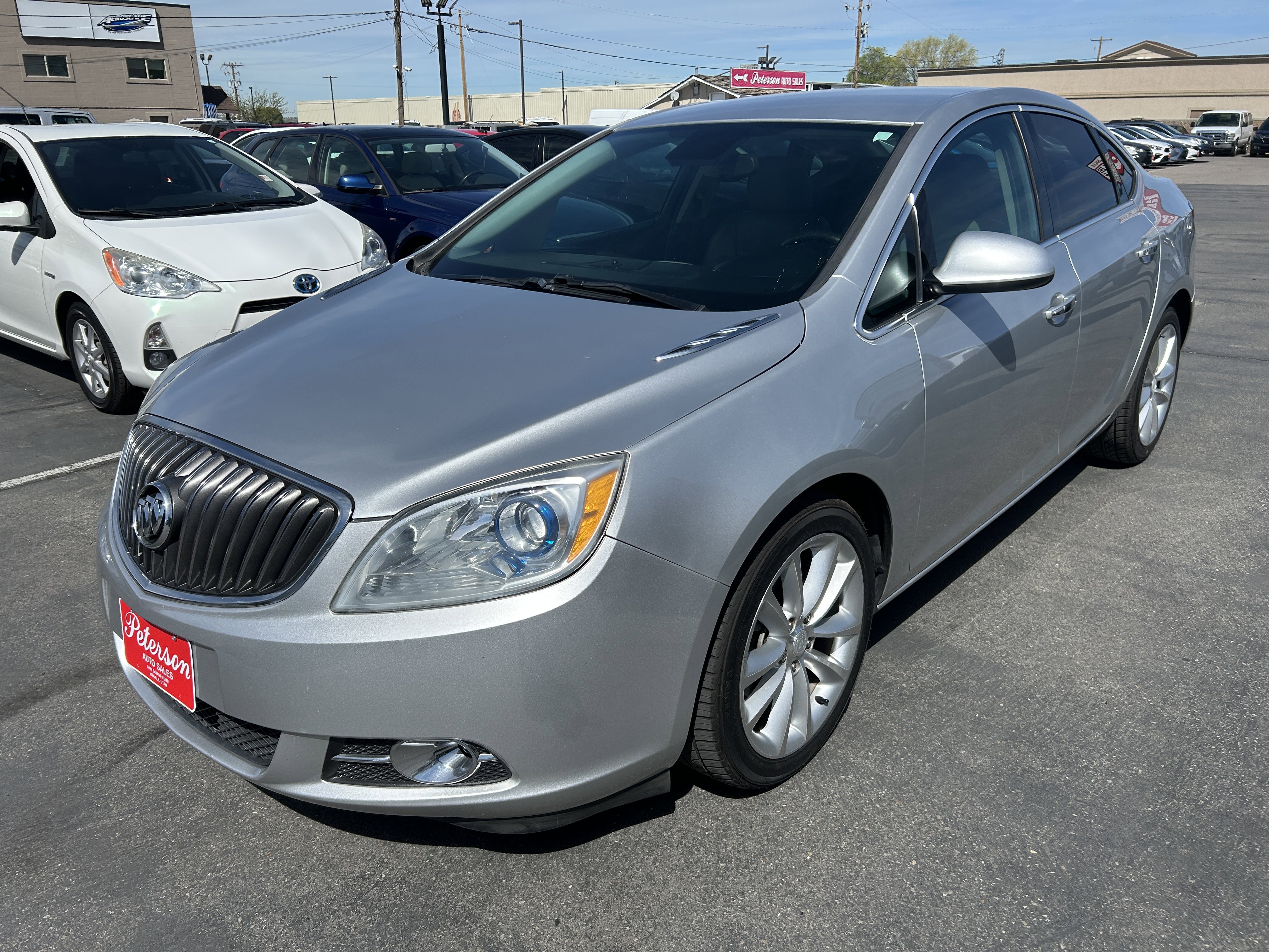 Used 2014 Buick Verano image 2