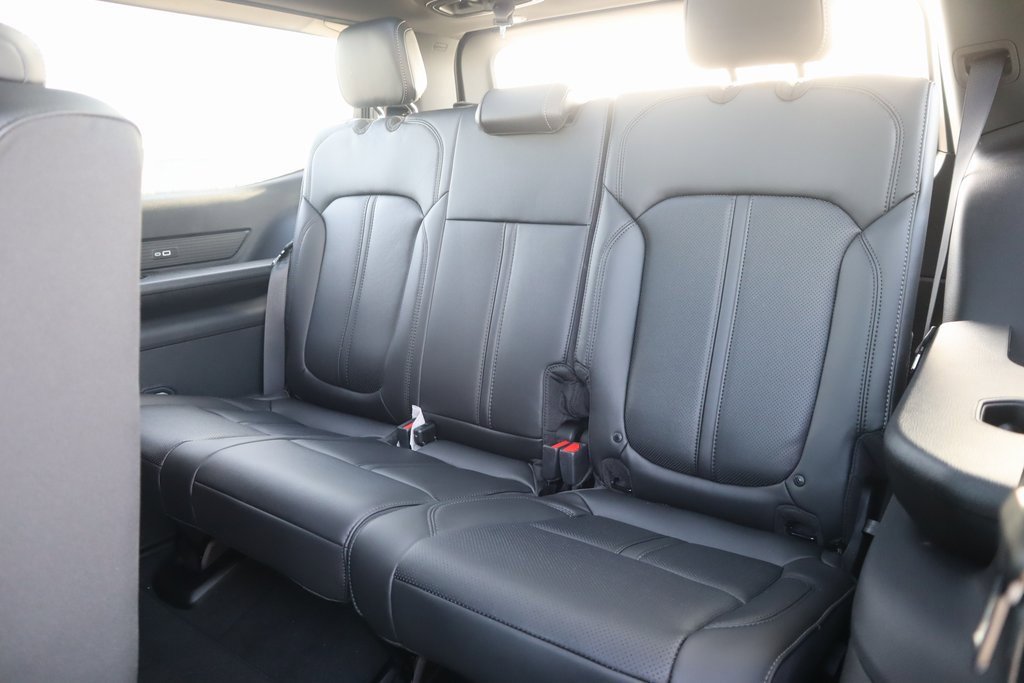 New 2025 Jeep Wagoneer 4WD w/ Premium Group I image 14