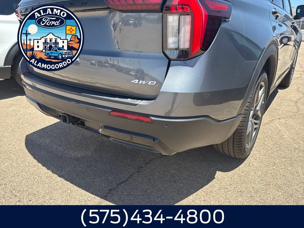 New 2025 Ford Explorer ST-Line w/ Premium Package image 17