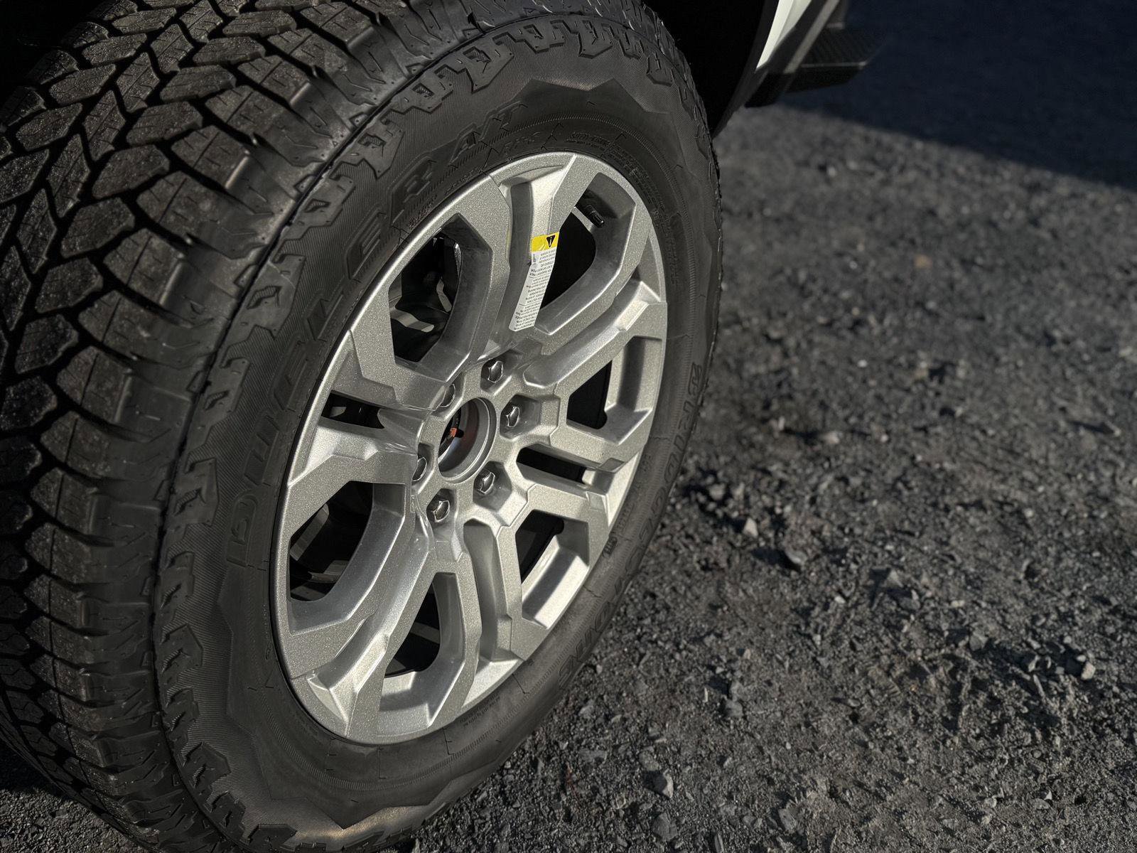 New 2026 GMC Canyon Elevation w/ Convenience Package image 11