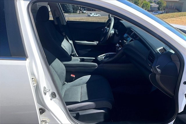 Used 2021 Honda Insight EX image 26