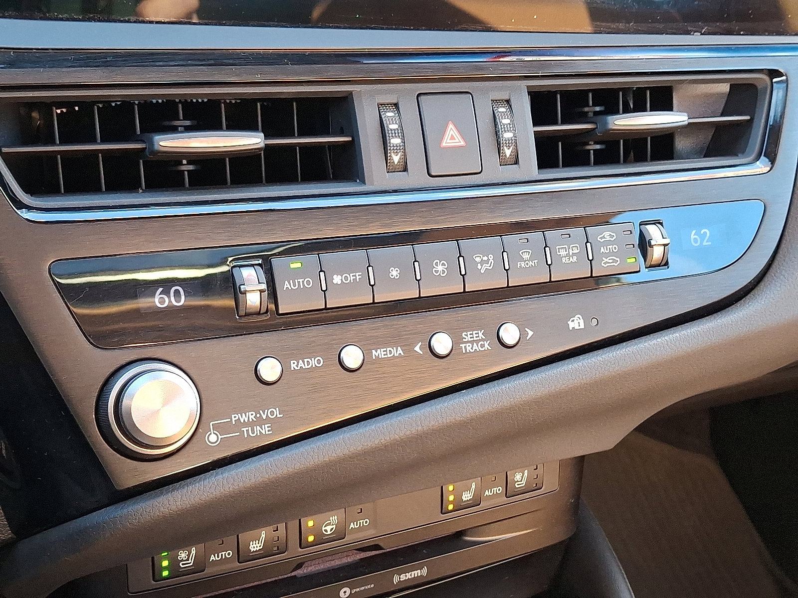 Used 2022 Lexus ES 350 w/ Premium Package image 18