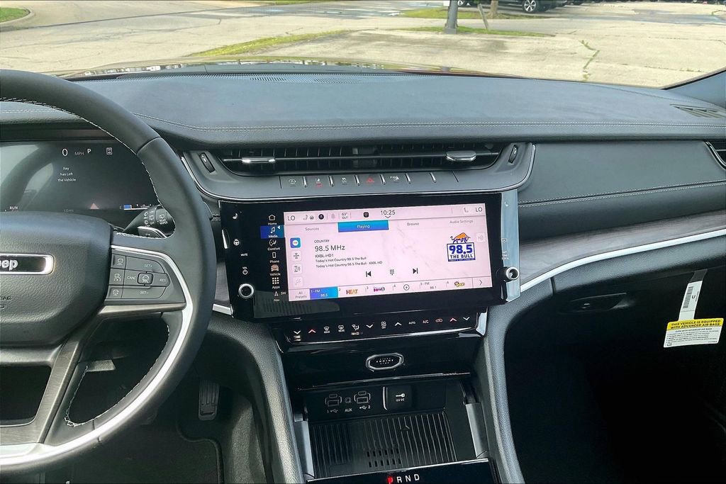 New 2026 Jeep Grand Cherokee L 4WD image 7