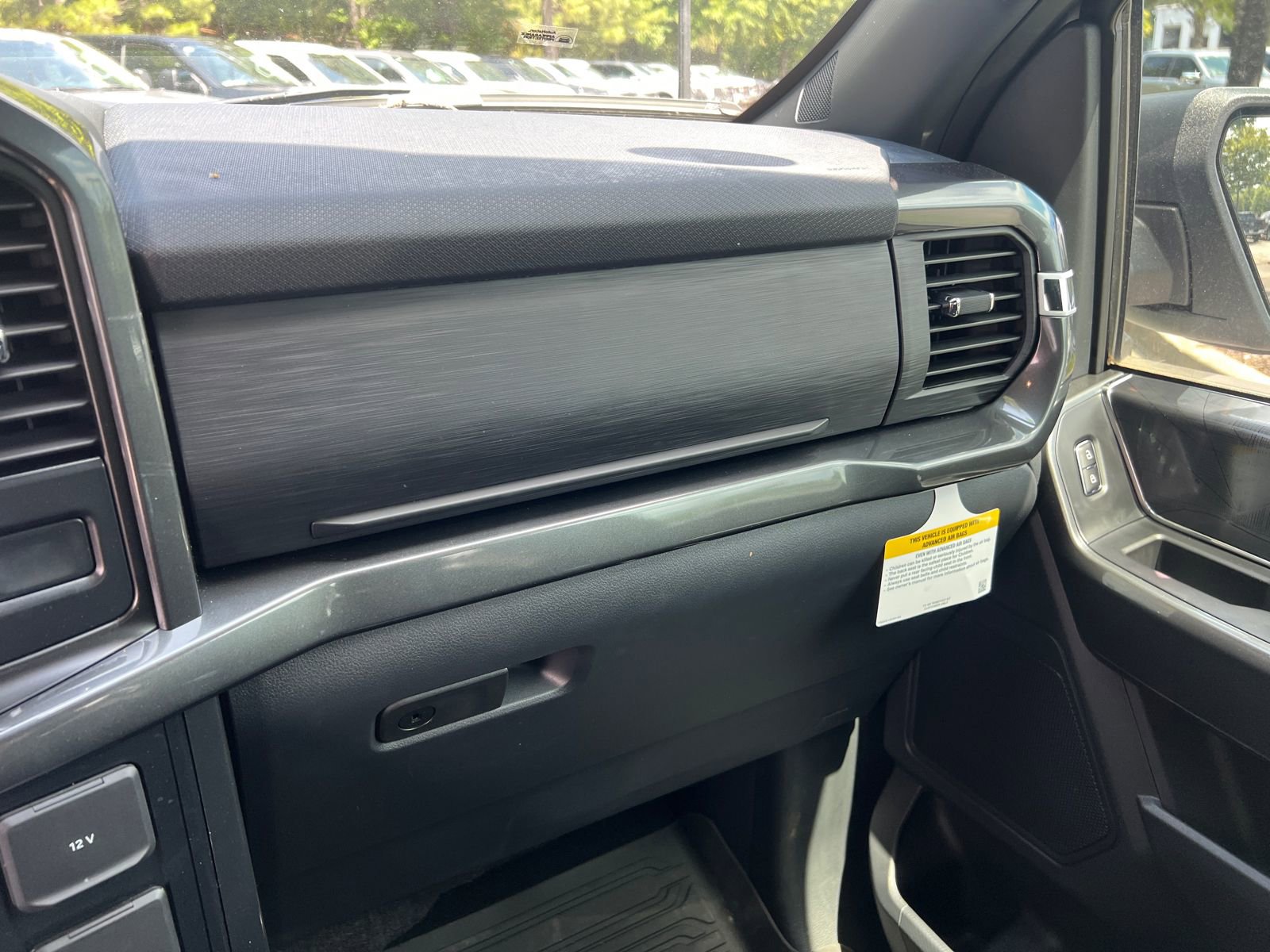 New 2023 Ford F150 XLT w/ Equipment Group 302A High image 30