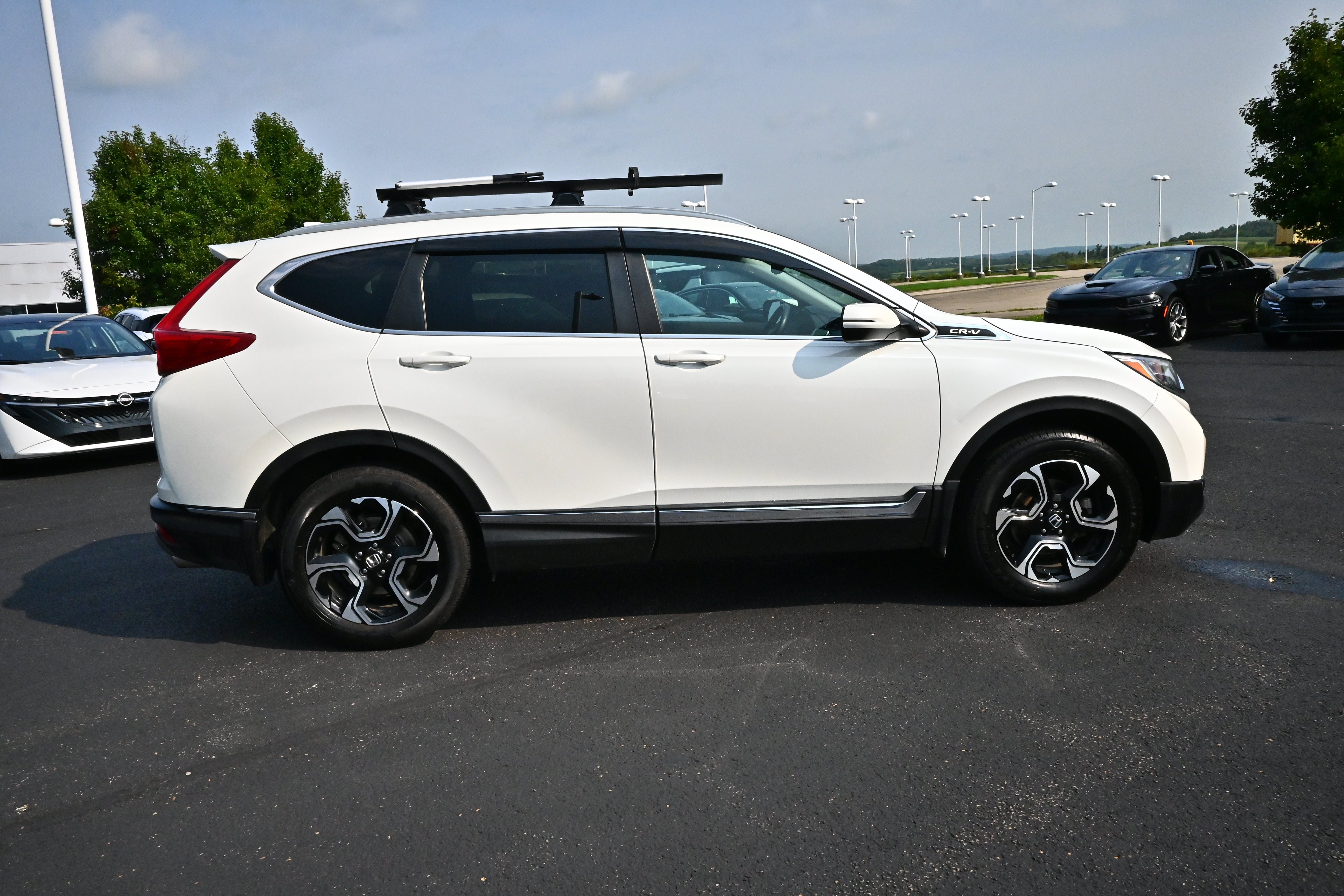 Used 2018 Honda CR-V Touring image 5