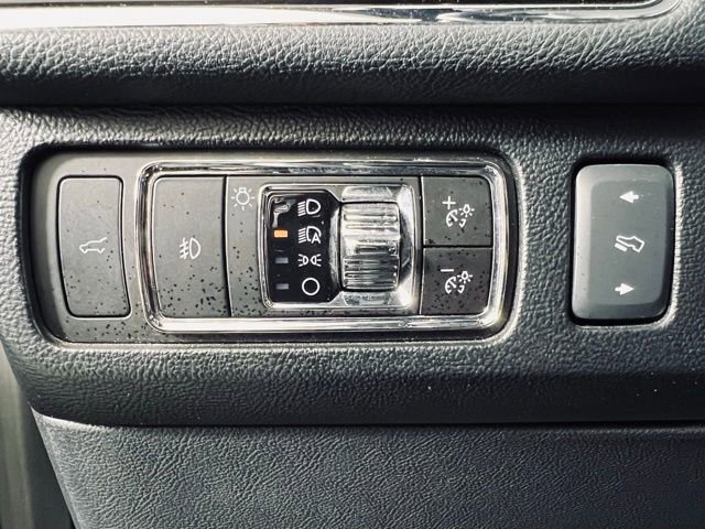 Used 2023 Lincoln Navigator Reserve w/ Equipment Group 201A AWD/4WD image 23