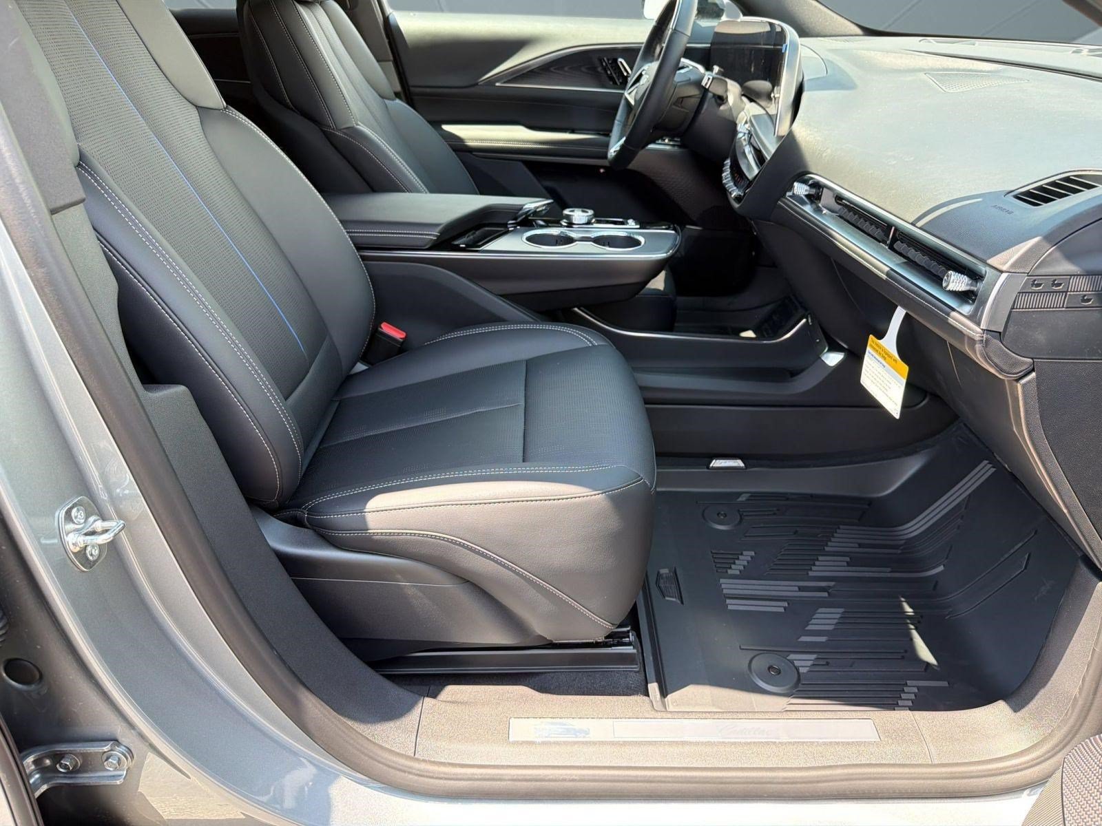 New 2026 Cadillac Lyriq Sport w/ LPO, Floor Liner Package RWD image 24