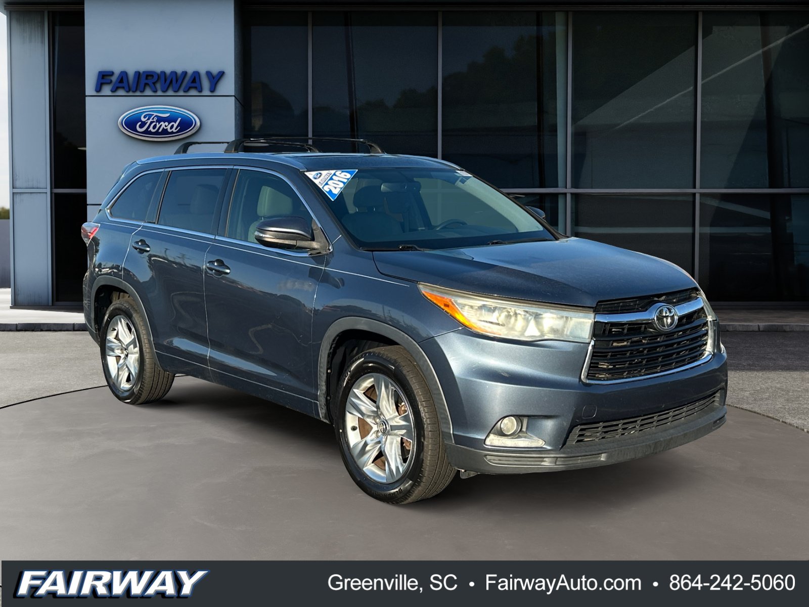 Used 2016 Toyota Highlander Limited FWD image 3