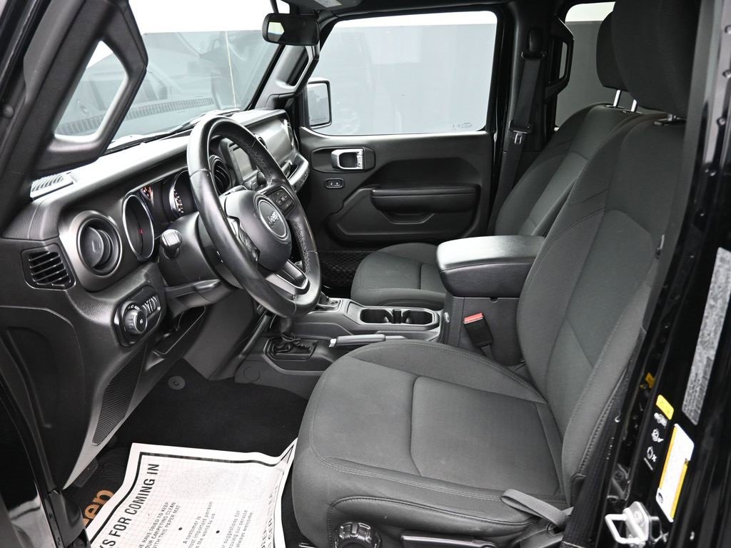 Used 2021 Jeep Wrangler Unlimited Sport image 11