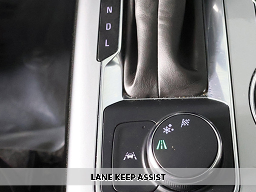 Used 2023 Chevrolet Blazer LT w/ LPO, Floor Liner Package FWD image 3