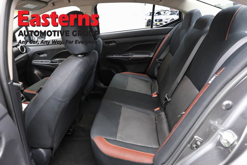 Used 2024 Nissan Versa SR FWD image 20