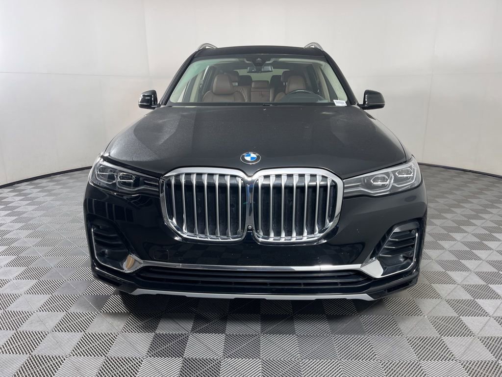 Used 2022 BMW X7 xDrive40i w/ Parking Assistance Package image 22