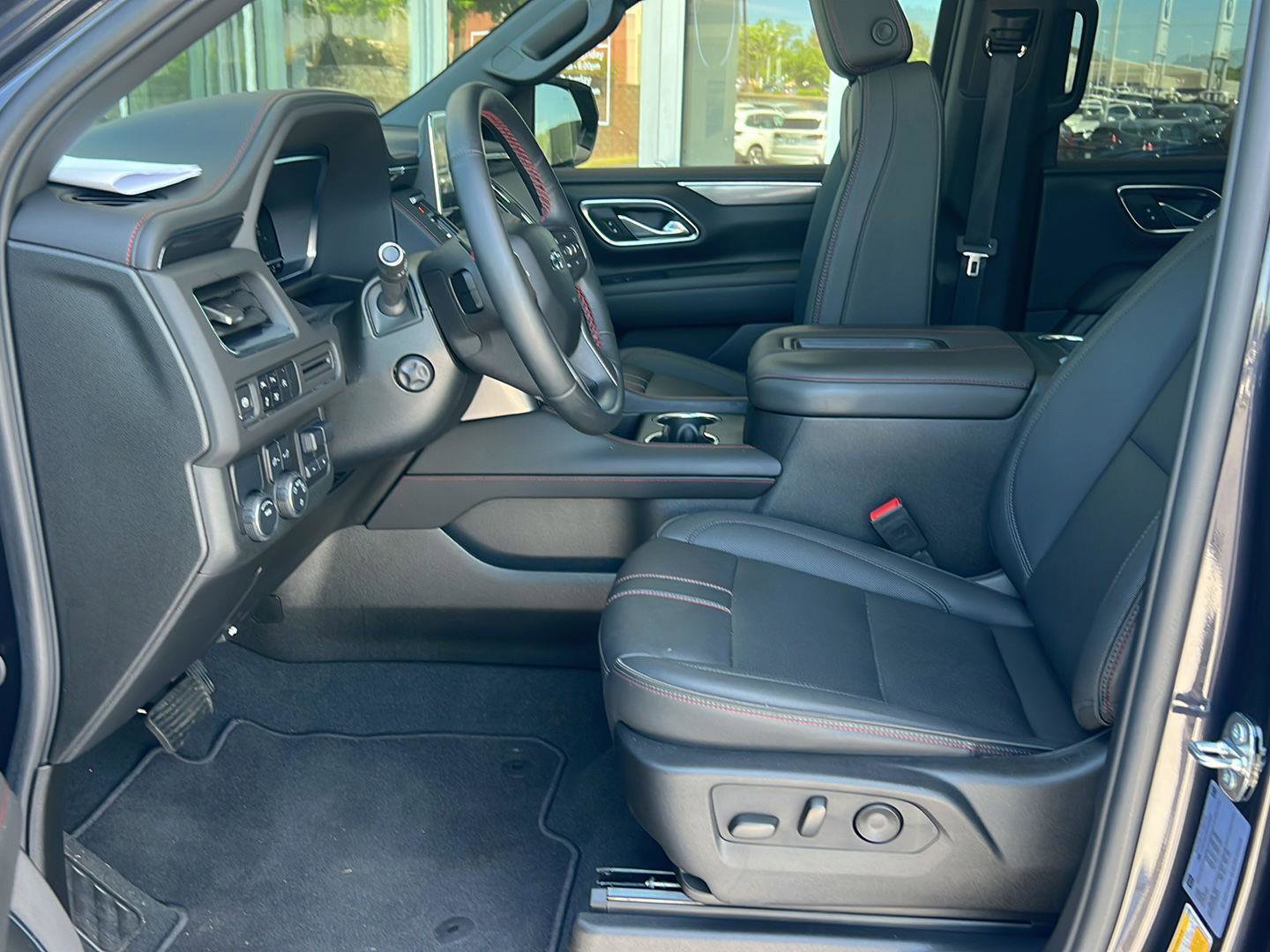 Used 2024 Chevrolet Tahoe RST w/ Luxury Package image 9