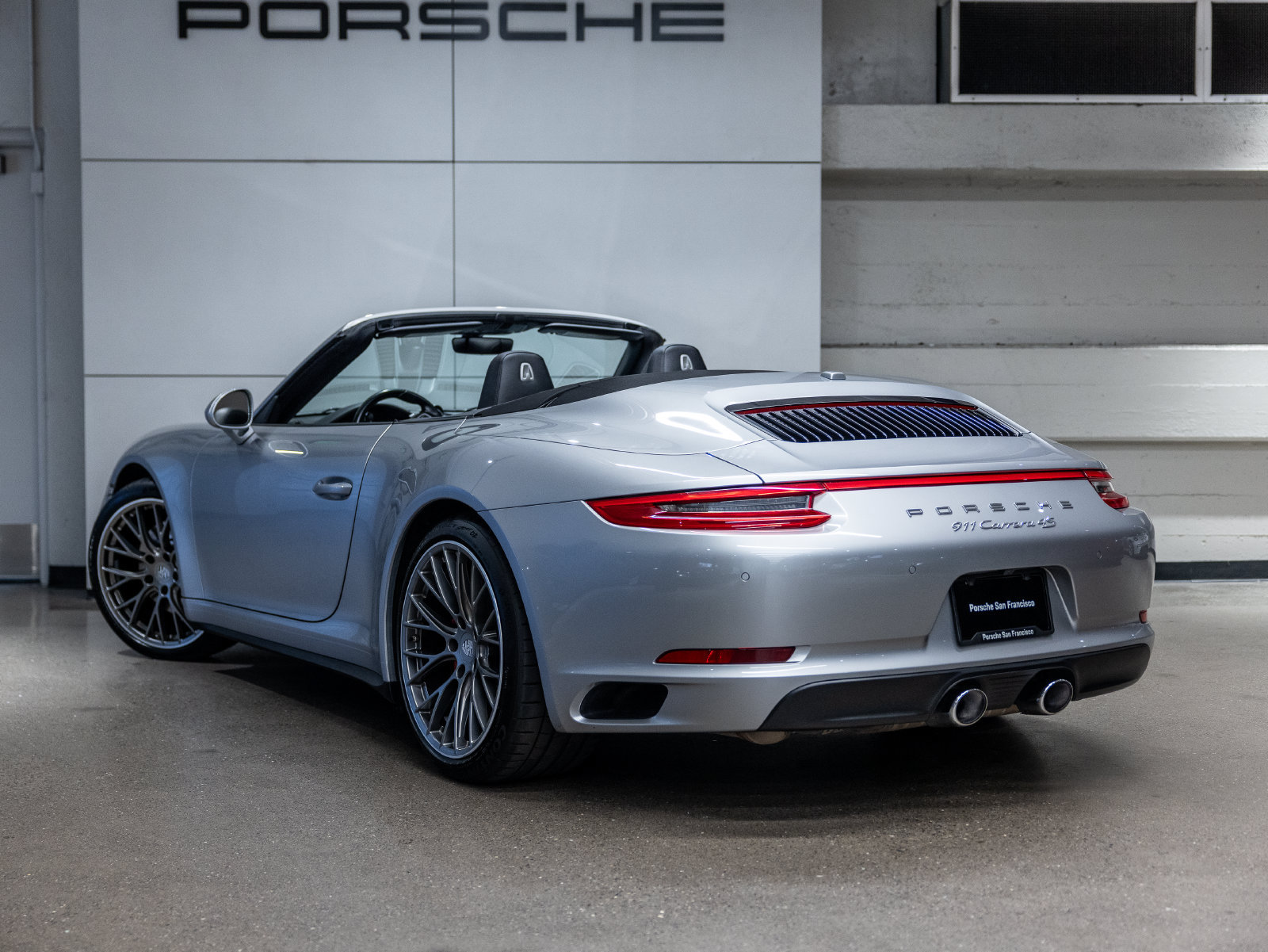 Certified 2017 Porsche 911 Carrera 4S AWD/4WD image 3
